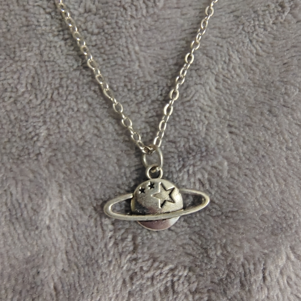 Starry Saturn Pendant Necklace